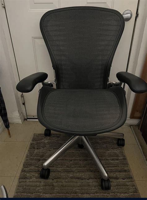 are there fake herman miller aeron chairs|herman miller chair discounted.